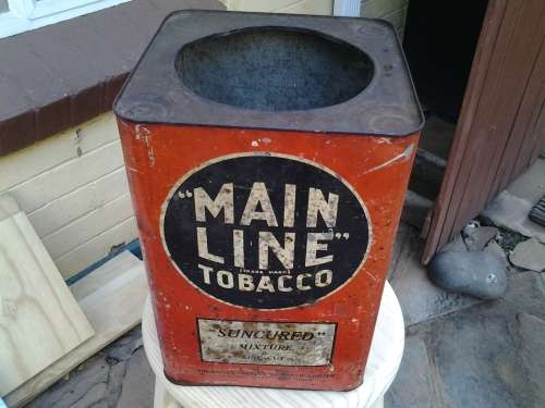 ANTIQUE TOBACCO TIN